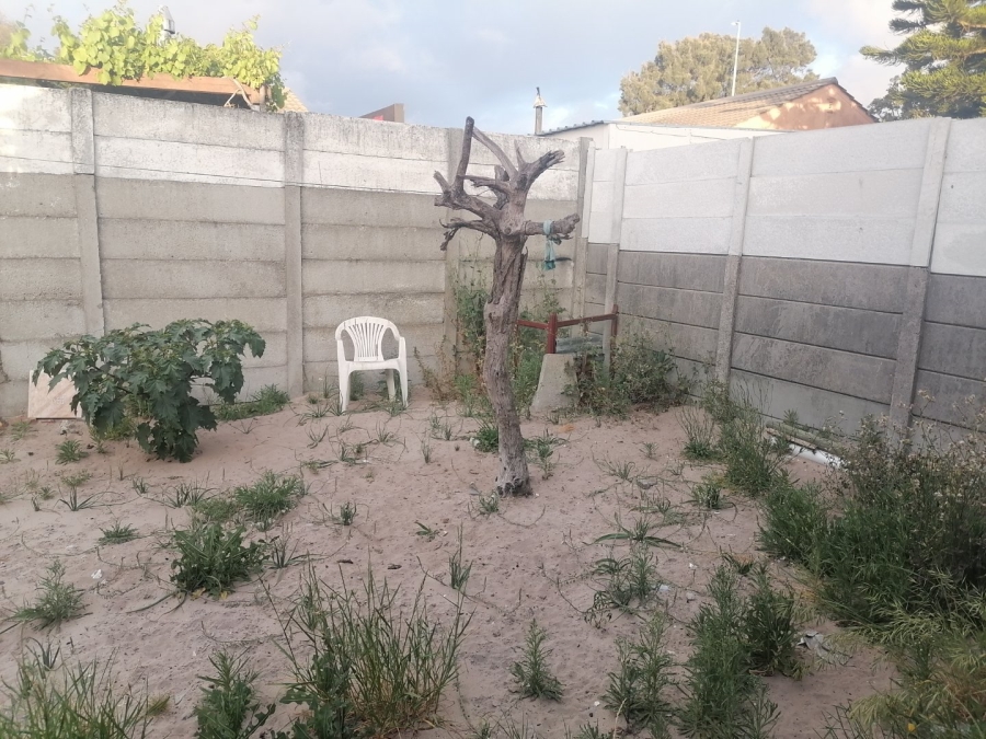 2 Bedroom Property for Sale in Gaylee Western Cape
